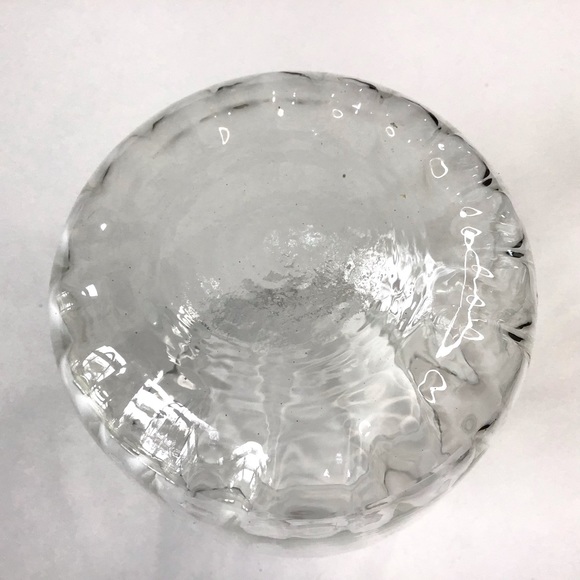 Vintage Clear Glass Vase Rippled Scalloped Ruffle Top Ribbed Inside 5.75” High - Picture 4 of 4